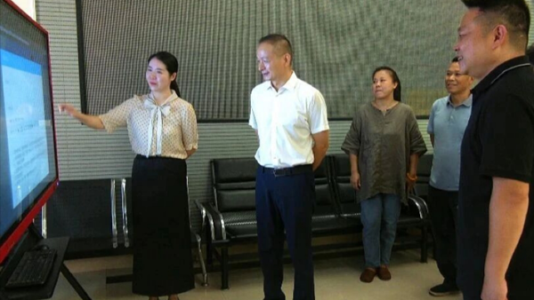 廖可元来武陵区调研基层人大工作