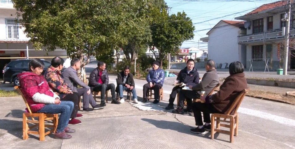 【代表委员风采】武陵区人大代表屈建民：以专长为桥连民心 以实干为基显担当